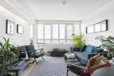 Wyclif Street, London, EC1V 2 bed apartment for sale