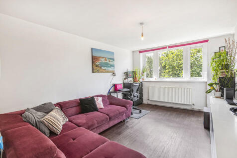 Finsbury Estate, London, EC1R 1 bed property for sale