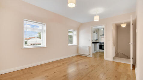 2 bedroom maisonette for sale