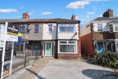 3 bedroom end of terrace house for sale