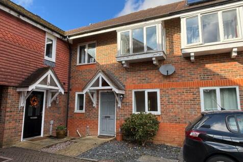 Royal Huts Avenue, Hindhead, Hindhead 3 bed terraced house for sale