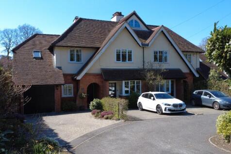 Hillside, Tilford Road, Hindhead 2 bed terraced house for sale