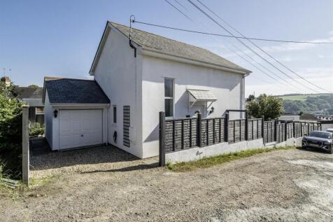Grange Road, Bideford 3 bed detached house for sale
