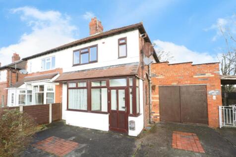 3 bedroom semi-detached house for sale