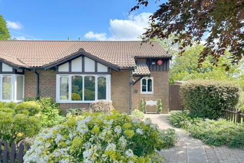 2 bedroom bungalow for sale