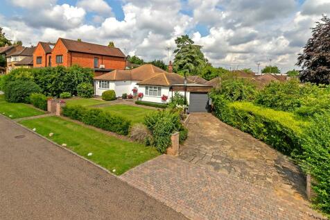 3 bedroom detached bungalow for sale