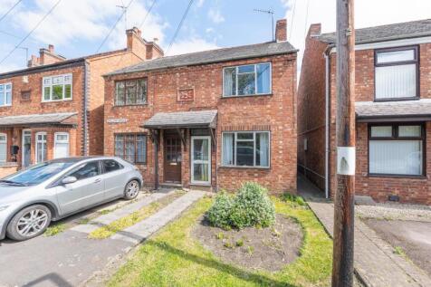 2 bedroom semi-detached house for sale
