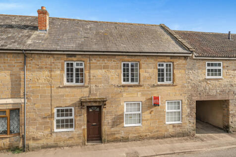 5 bedroom terraced house for sale
