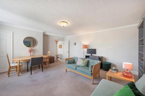 Bristol House, Southampton Row, London 1 bed flat for sale