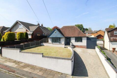 3 bedroom detached bungalow for sale