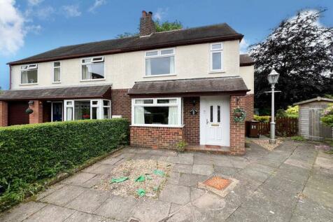 2 bedroom semi-detached house for sale