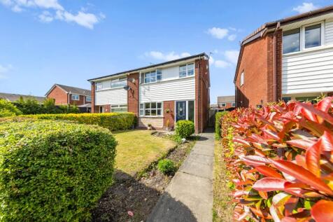 Duckworth Grove, Padgate, WA2 3 bed semi