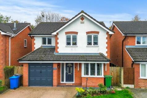 4 bedroom detached house for sale
