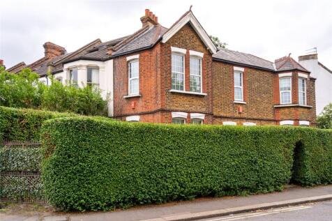 Estreham Road, London, SW16 2 bed apartment for sale