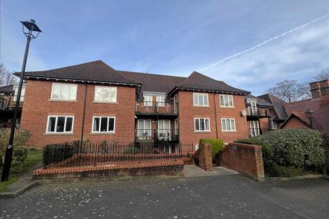 May Lodge, Mountside, Scarborough 1 bed apartment for sale