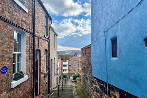 2 bedroom house for sale
