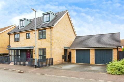 5 bedroom detached house for sale
