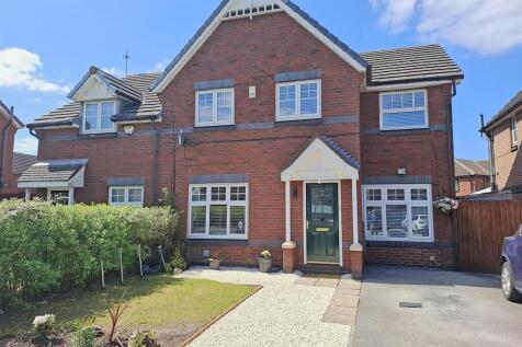 Barberry Crescent, Netherton L30 4 bed semi
