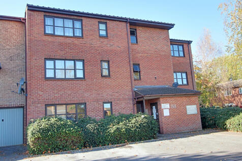Waterside, Uxbridge UB8 Studio for sale