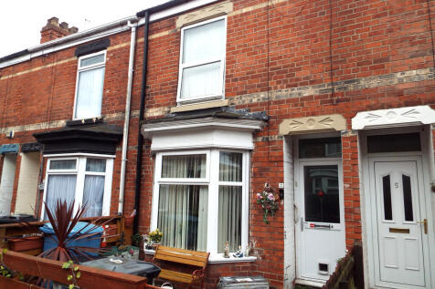 4 Virginia Crescent 2 bed terraced house for sale
