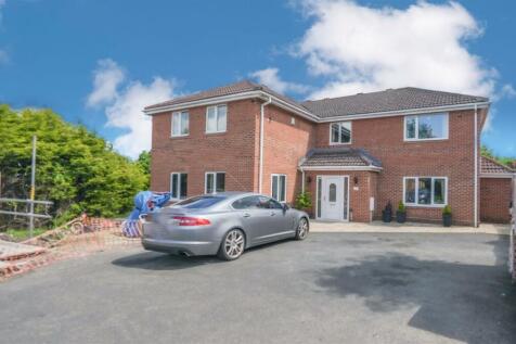 5 bedroom detached house for sale