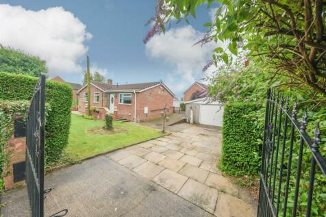 2 bedroom detached bungalow for sale