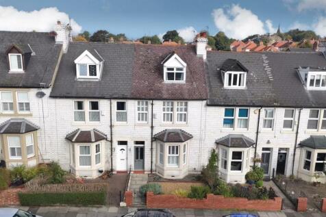 4 bedroom terraced house for sale