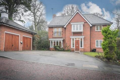 5 bedroom detached house for sale