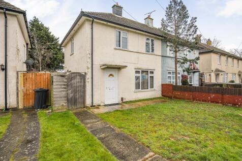 Jemmett Road, Ashford, Kent, TN23 2 bed semi