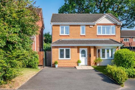 Davenham Road, Bromsgrove... 4 bed detached house for sale