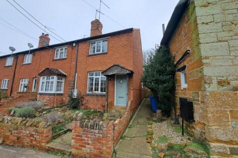 2 bedroom cottage for sale