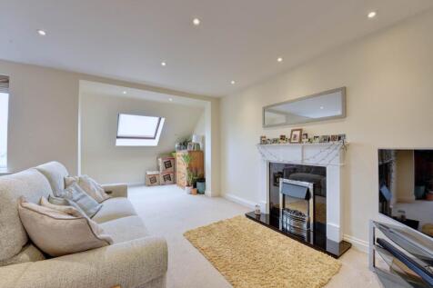 Adam Court, Henley On Thames 2 bed apartment for sale