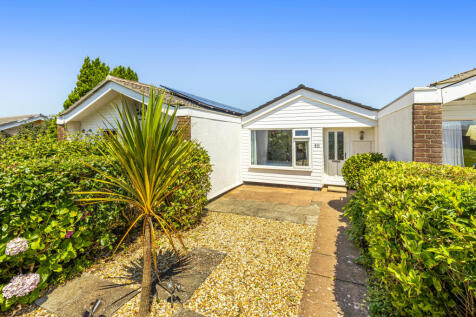 1 bedroom terraced bungalow for sale