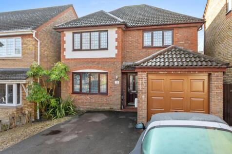 Pipit Meadow, Uckfield, East Sussex... 4 bed detached house for sale