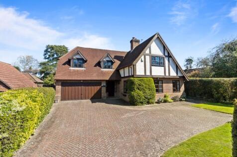 Ringles Cross, Uckfield, East Sussex... 4 bed detached house for sale