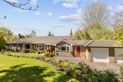 4 bedroom bungalow for sale