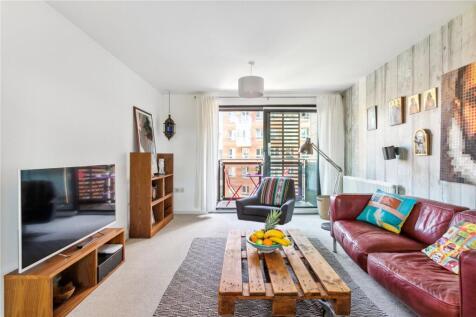 Hornsey Street, London, N7 2 bed apartment for sale
