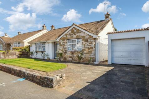 Eastfields, Eastcote, Pinner 2 bed detached bungalow for sale