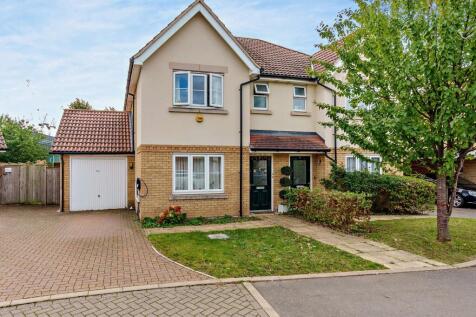 Magnolia Place, Harrow, HA2 3 bed semi