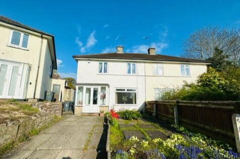 2 bedroom semi-detached house for sale