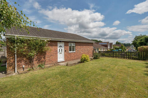 Marsh Street, Warminster, BA12 3 bed detached bungalow for sale