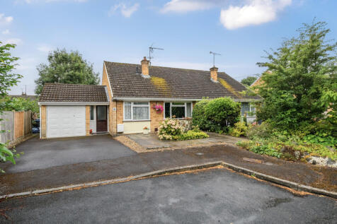 Barley Close, Warminster, BA12 2 bed bungalow for sale