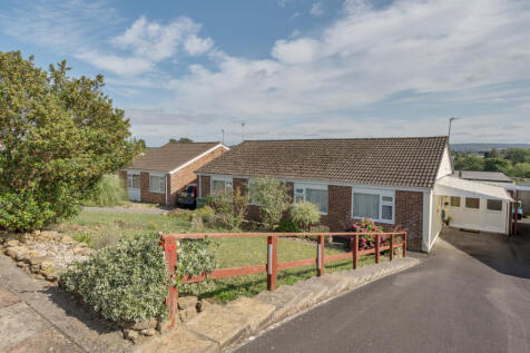 Chapmans Close, Frome, BA11 3 bed bungalow for sale