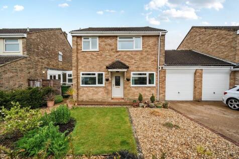 Lynfield Road, Frome, BA11 4 bed house for sale