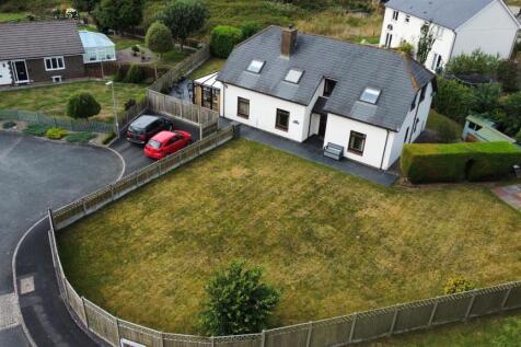 Haulfan, Maes Carrog, Llanrhystud 4 bed detached house for sale
