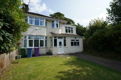 4 bedroom semi-detached house for sale