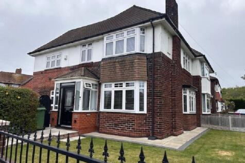 4 bedroom semi-detached house for sale
