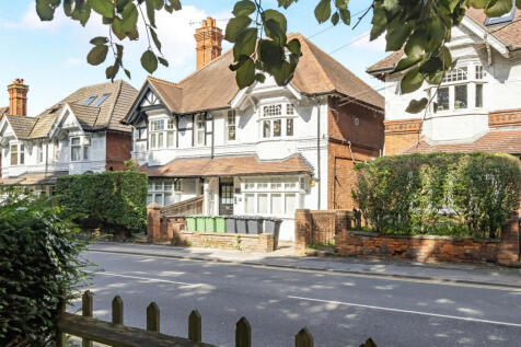 York Road, Surrey GU1 1 bed flat for sale