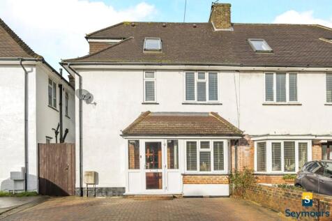 4 bedroom semi-detached house for sale