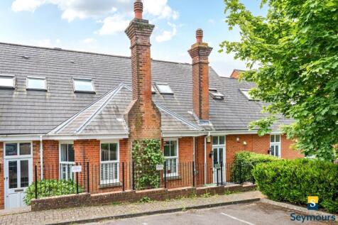 St. Bartholomews Court, Surrey GU1 2 bed terraced house for sale